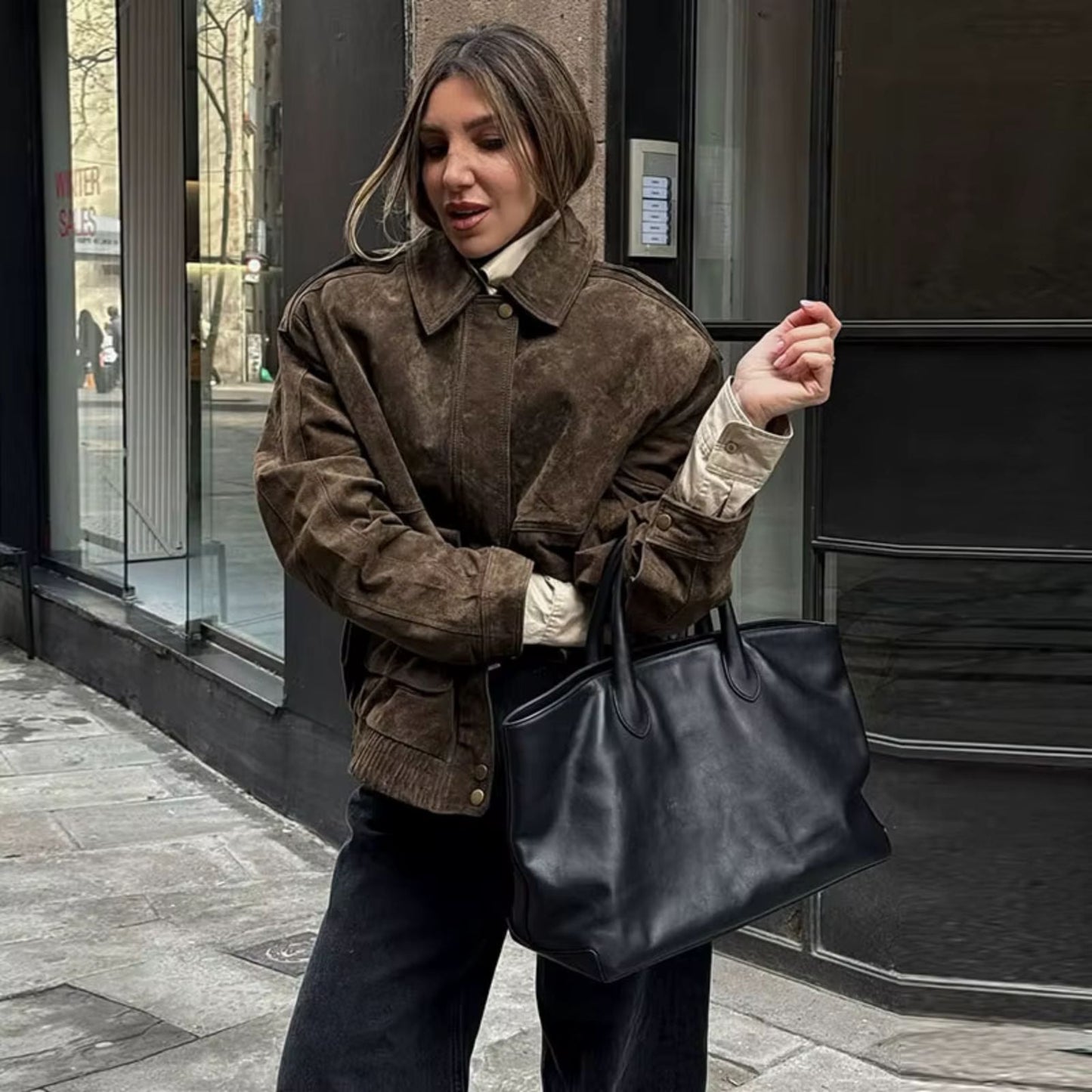 Sanne Oversized Suède Jasje | Luxe Suède, Tijdloos en Elegant 4