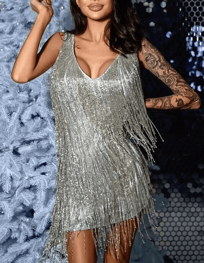 Kim Pailletten Kwastje Feestjurk Dames | Diepe V-hals, Rugloos, Glamoureus Design 4